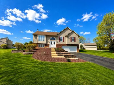 11437 Saddlebrook Cir