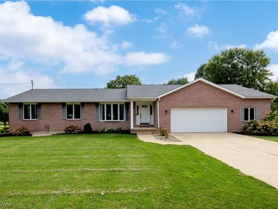 9887 Fox Knoll Dr