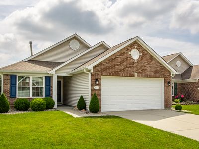 1127 Lincoln Park West Dr