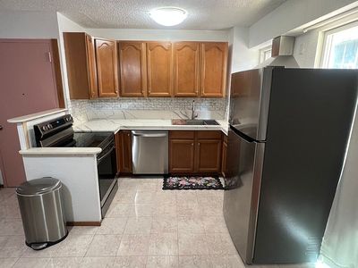 2118 Kuhio Ave APT 404