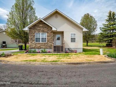 2006 Slippery Rock Cir