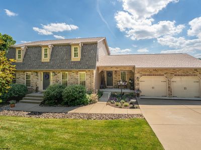 25 Garden Ln