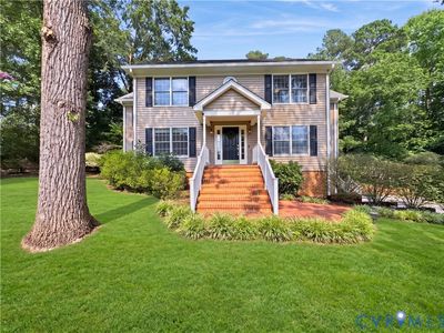 836 Forest Hill Dr
