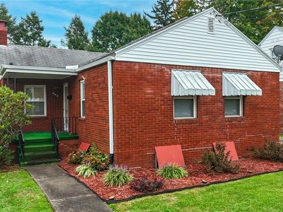 840 Main St