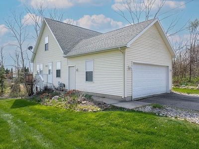 14235 Northmoor Dr