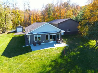 2685 Lake Shore Blvd