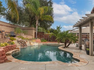 41740 Cornwell Pl