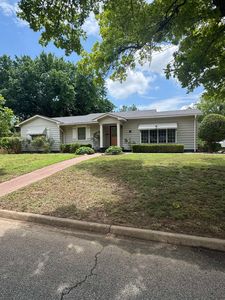 1625 Indian Dr