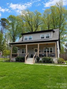 1900 Arnold Dr