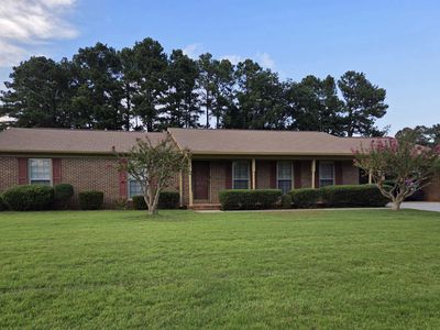 Property at 912 Sedgefield Dr, Sylacauga, AL