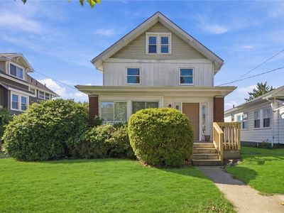 411 Riverview Dr