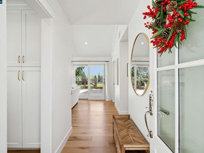 31 Ascot Pl