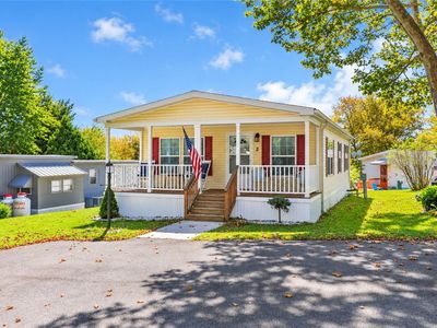 2 Woodview Ct