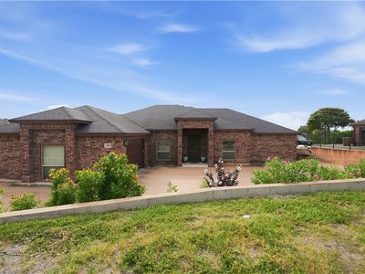 3805 Castle Valley Dr