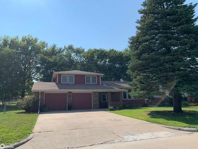 1400 N Elm St
