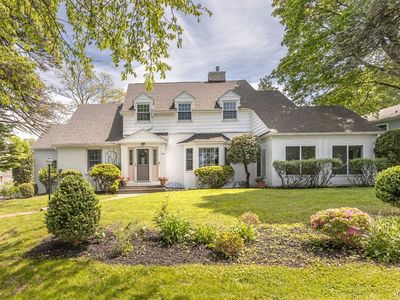 109 Enfield Pl