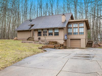 12053 Broken Arrow Ln