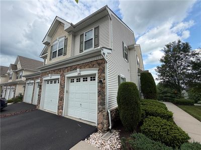 4092 Yorktown Rd