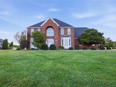 1521 Broadmoor