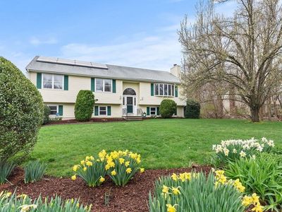 361 Richardson Ave