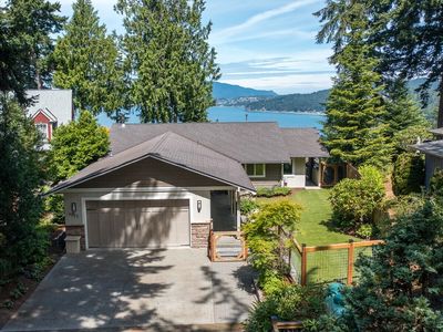 4053 Edith Point Road
