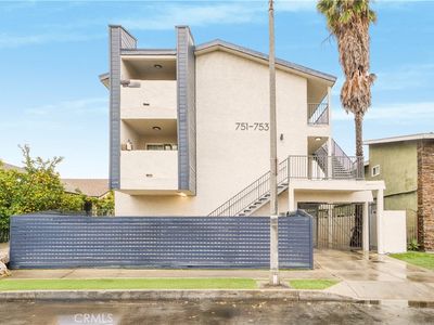 753 Cerritos Ave