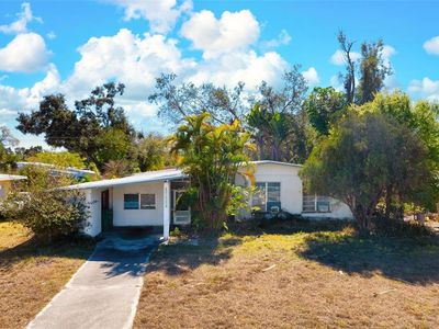 Property at 2956 GREENBRIAR STREET, Sarasota, FL