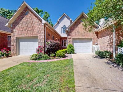 2 Parkplace Ct