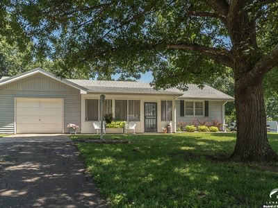 Property at 400 Kansa Dr, Ozawkie, KS