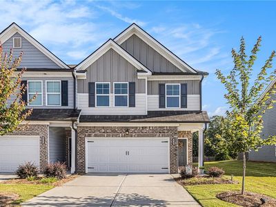 Property at 4545 Bishops Ln, Oakwood, GA