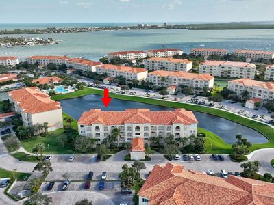 1 Harbour Isle Drive E #Ph02