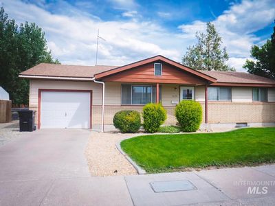 2675 Brentwood Ave