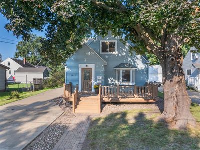 Property at 1409 7th Ave NW, Rochester, MN
