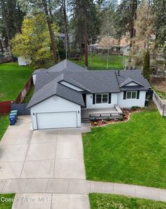 1281 E Elderberry Cir
