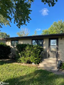 145 Grove Ave