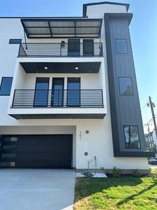 4401 Cabell Dr #104