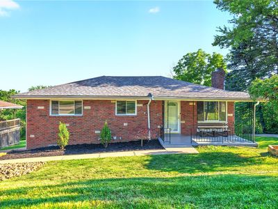 621 Woodland Rd