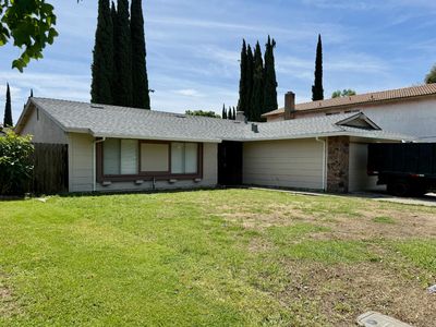 808 Erie Dr