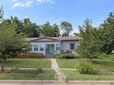 400 SE 38th St