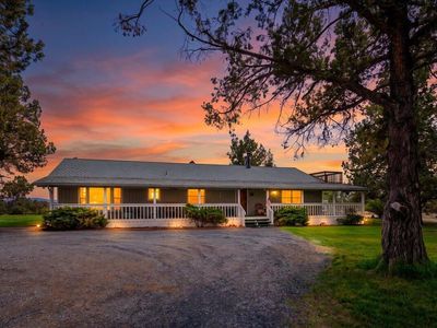 5790 NW Galloway Loop