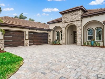 10700 Pontofino Cir