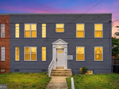 404 Mellon St SE