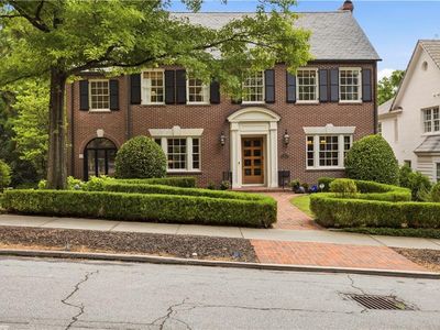 45 Montclair Dr NE