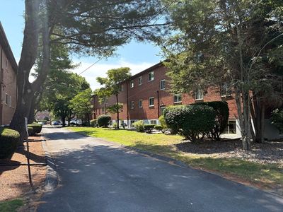 50 Bryon Rd #4