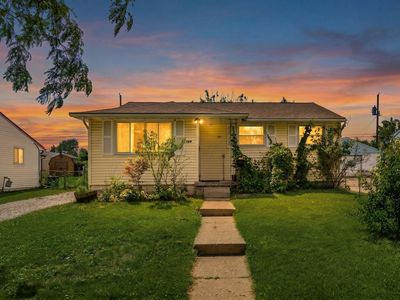 769 Maurine Dr