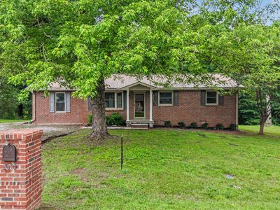 1005 Pinewood Ct