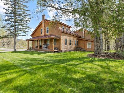 198 River Road