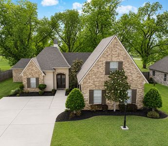 106 Pear Tree Ln