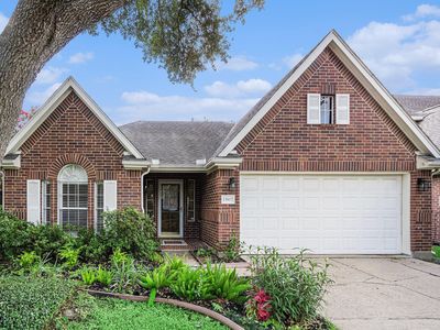 13907 Charlton Way Dr