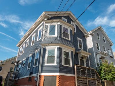 30 Royal St
